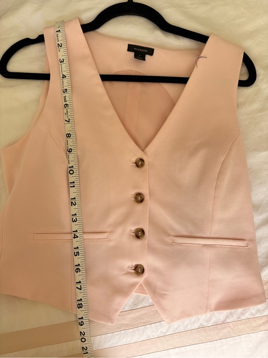 Halogen Tops - Halogen Light Pink Tailored Button Vest